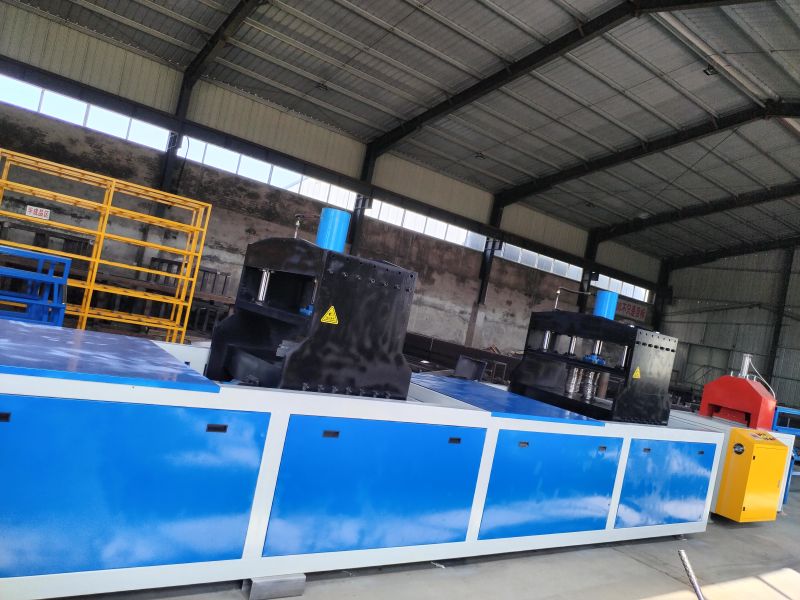 拉擠設(shè)備操控：從入門到精通的實(shí)用指南